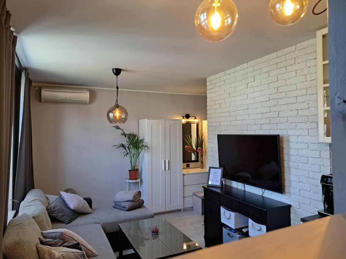 Riia Maantee Apartement بارنو المظهر الخارجي الصورة