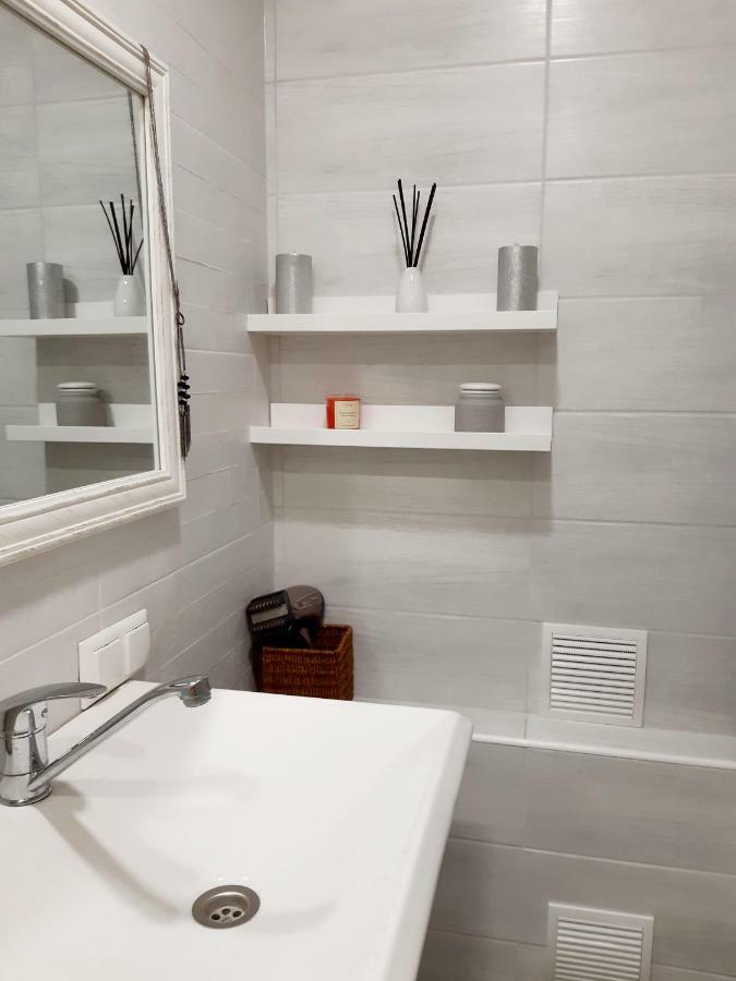 Riia Maantee Apartement بارنو المظهر الخارجي الصورة
